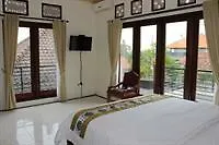 Rice Field Villa Bali Seminyak